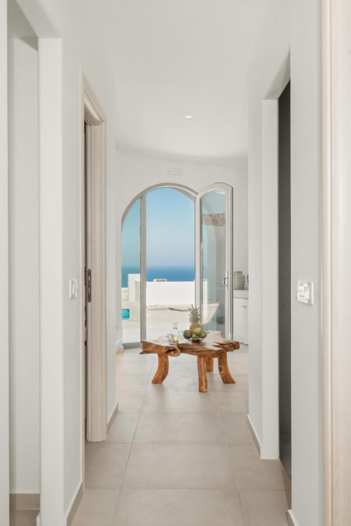 Photo - Oyster Luxury Suites