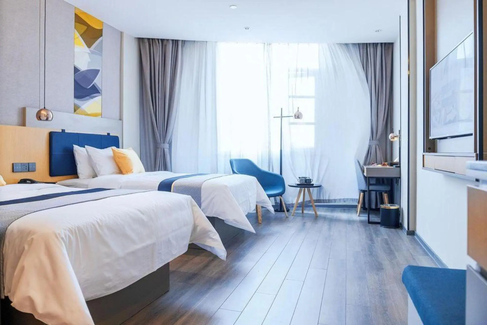 Home Inn UP Huayi Select Hotel (Dongying Yinzuo Mall Shengli Oilfield Central Hospital Branch)