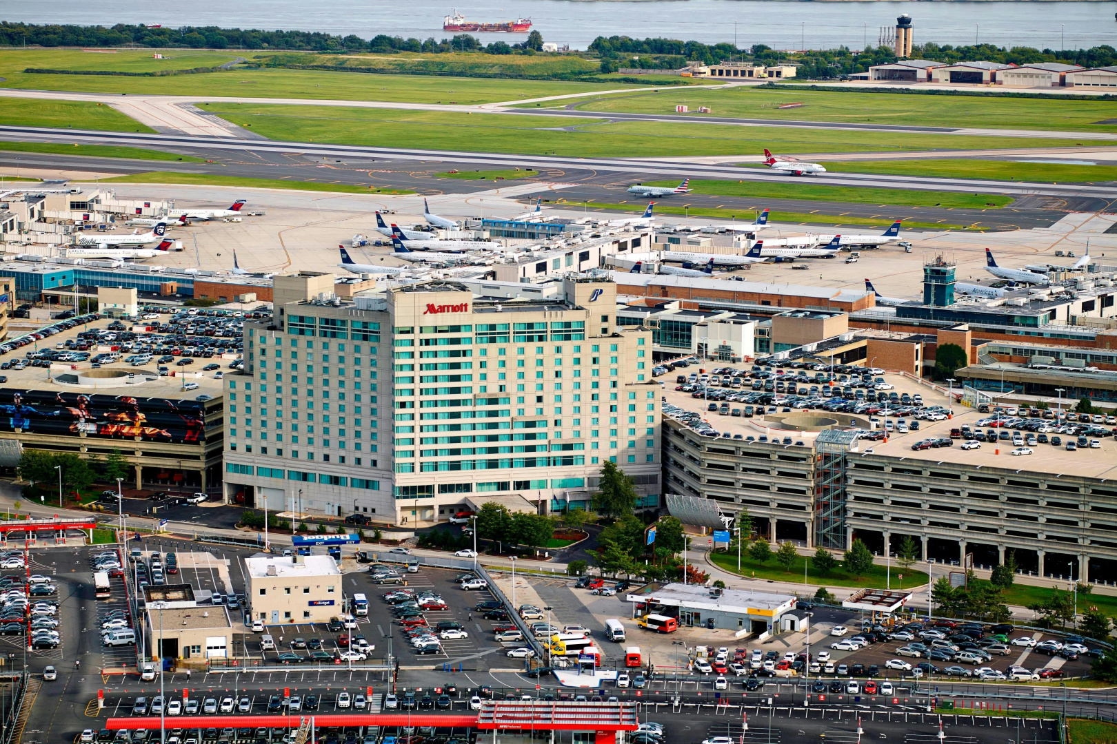 Photo - Philadelphia Airport Marriott
