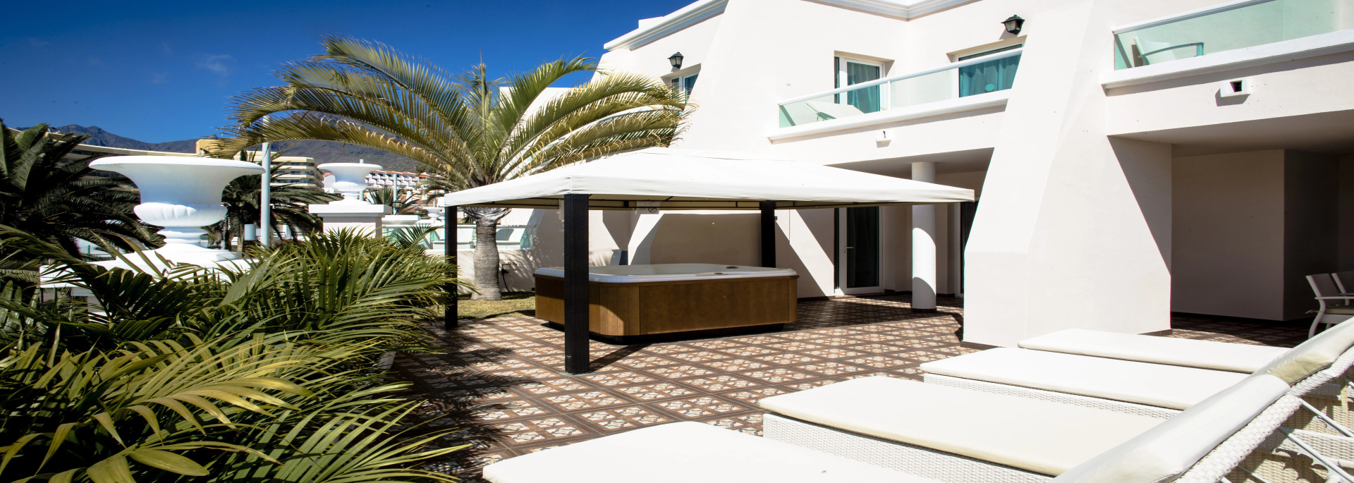 Photo - Flamingo Suites Boutique Hotel