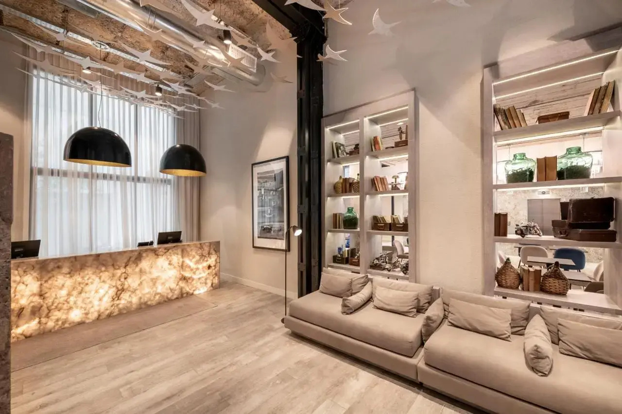 Photo - Efe Hotel & Cowork