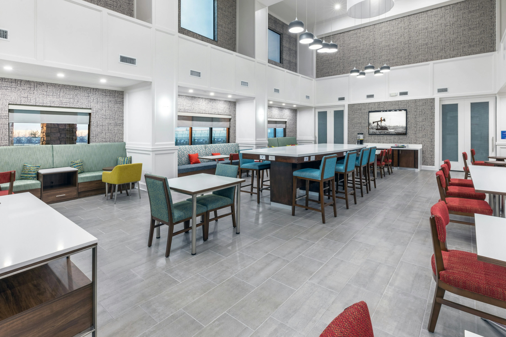 Photo - Hampton Inn & Suites Dallas I-30 Cockrell Hill