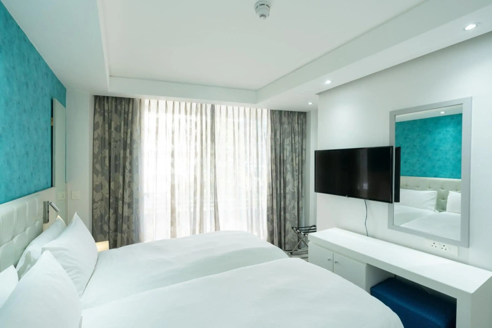 Photo - Protea Hotel by Marriott Cape Town North Wharf