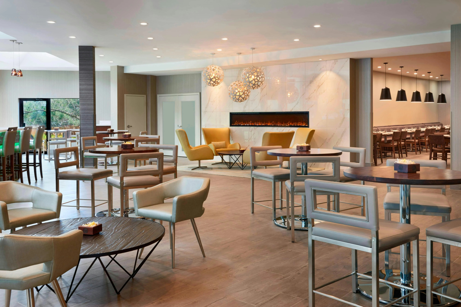 Photo - Four Points by Sheraton Toronto Airport