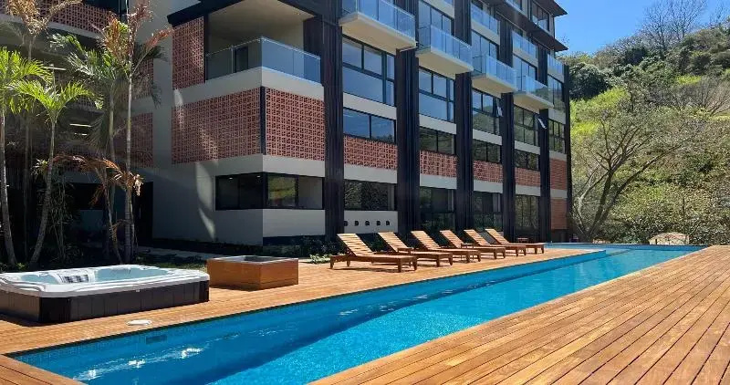 Photo - BEE Suites San José - Santa Ana