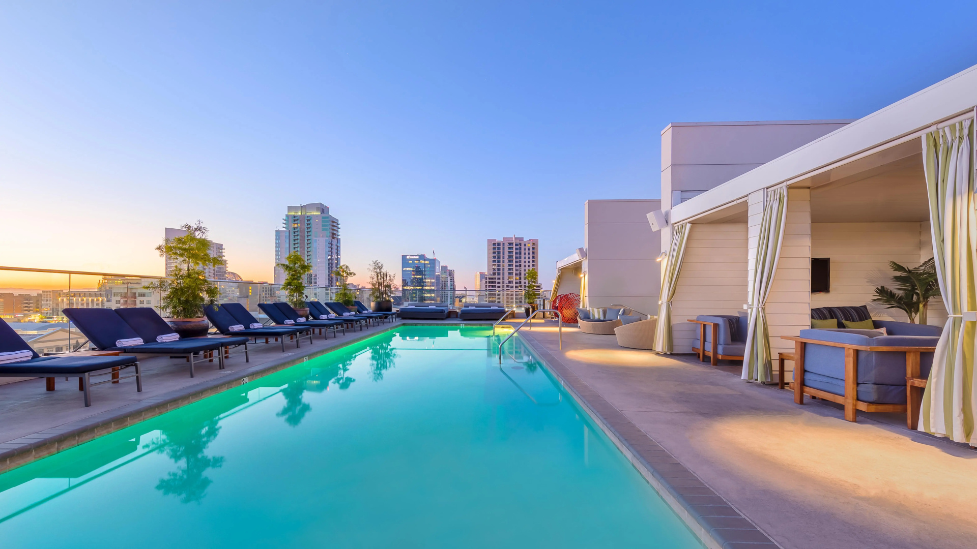 Photo - Andaz San Diego, by Hyatt