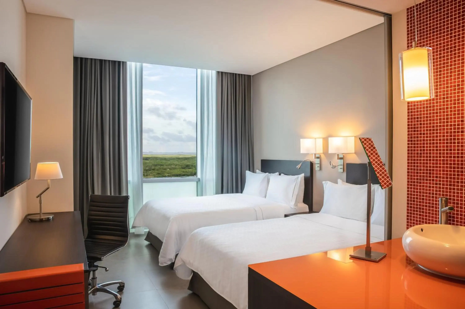 Photo - Fiesta Inn Cancun Las Americas