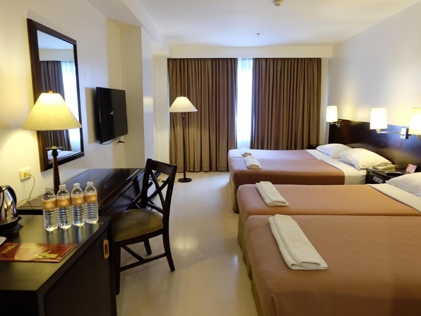 Hotel Supreme Convention Plaza