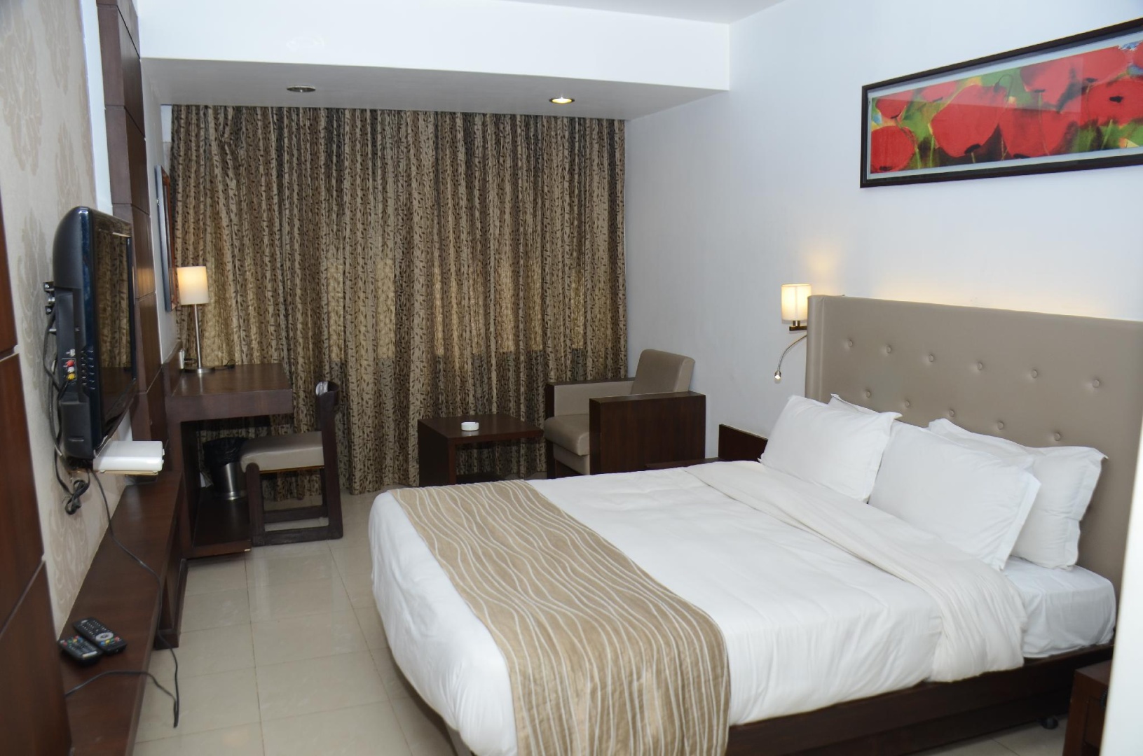 Hotel Surya