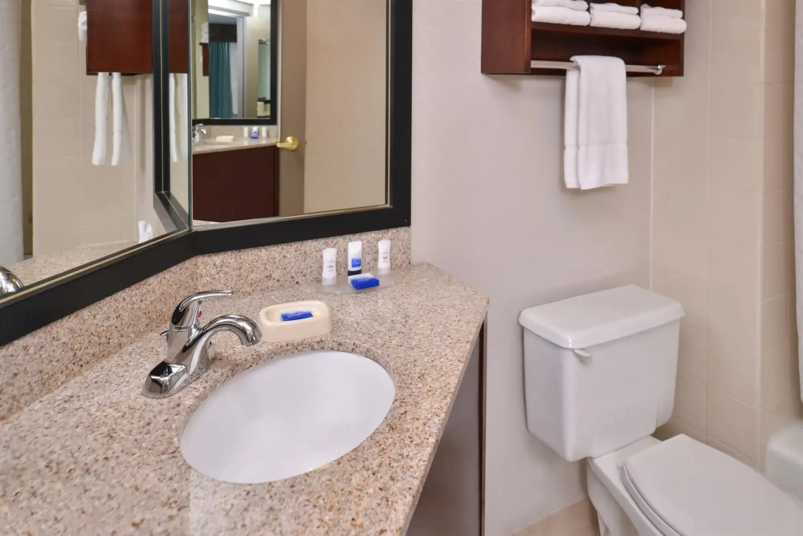 Photo - Best Western Plus Chicagoland - Countryside