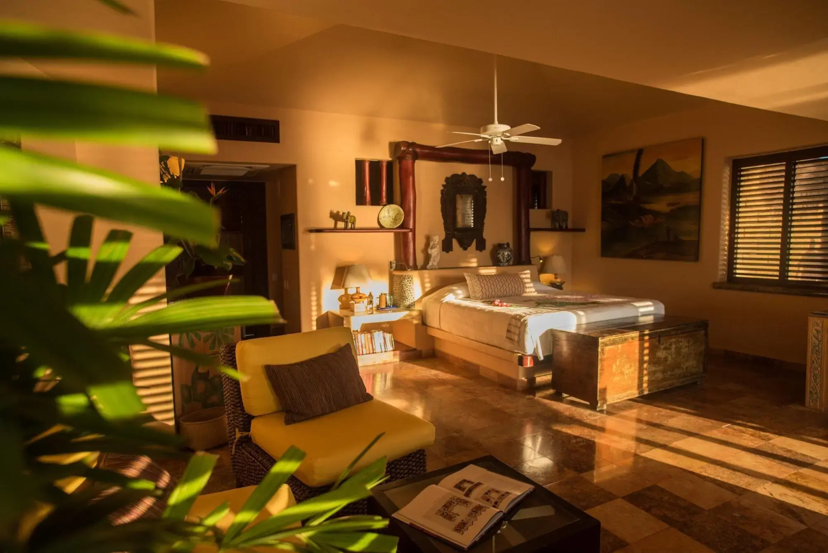 Photo - La Casa Que Canta