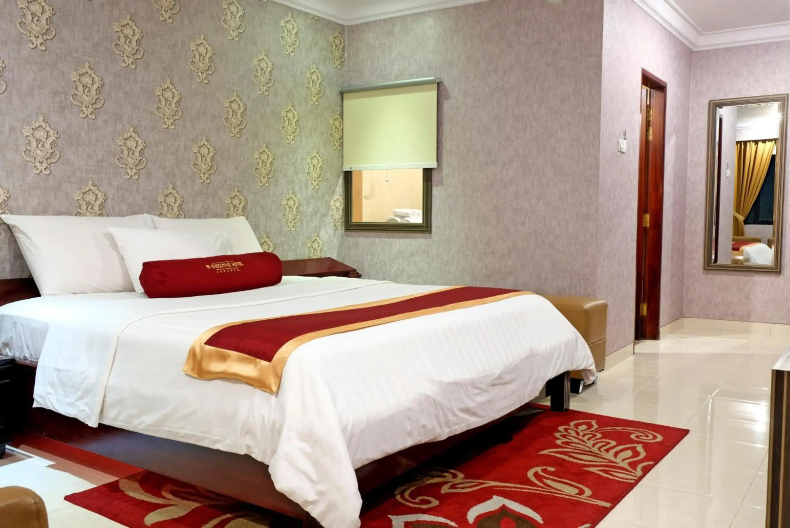 Photo - BI Executive Hotel