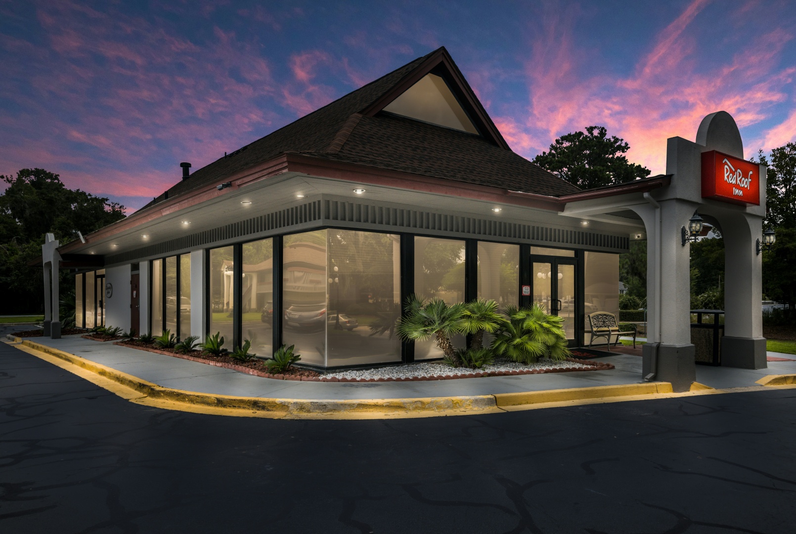 Photo - Red Roof Inn Savannah – Southside/Midtown