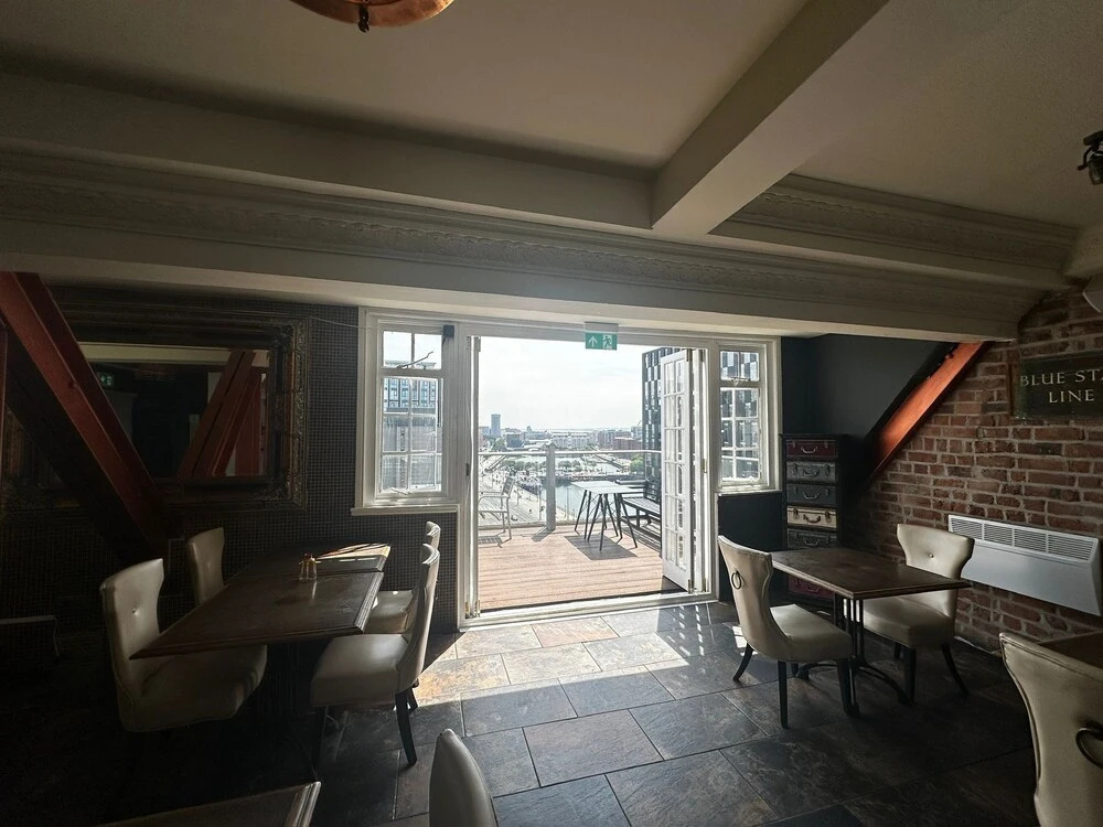 Foto - White Star Line Hotel