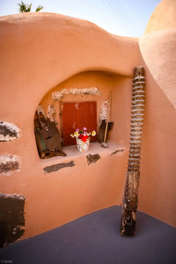 Photo - Elyvia Caves