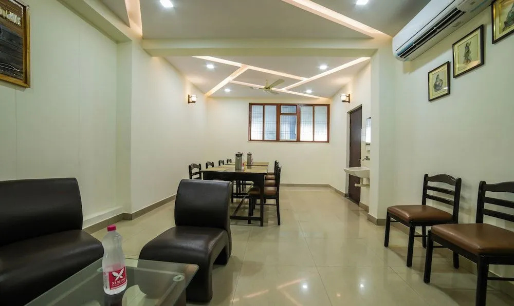 Photo - Treebo Ivory House