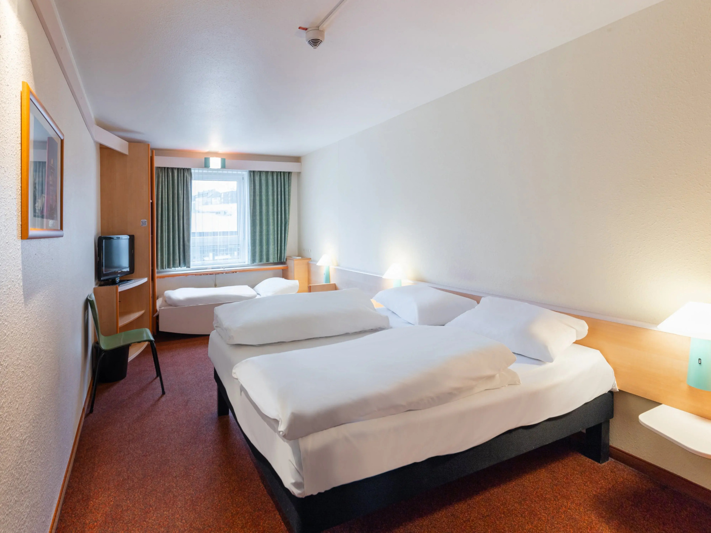 Foto - B&B HOTEL Wuppertal-City