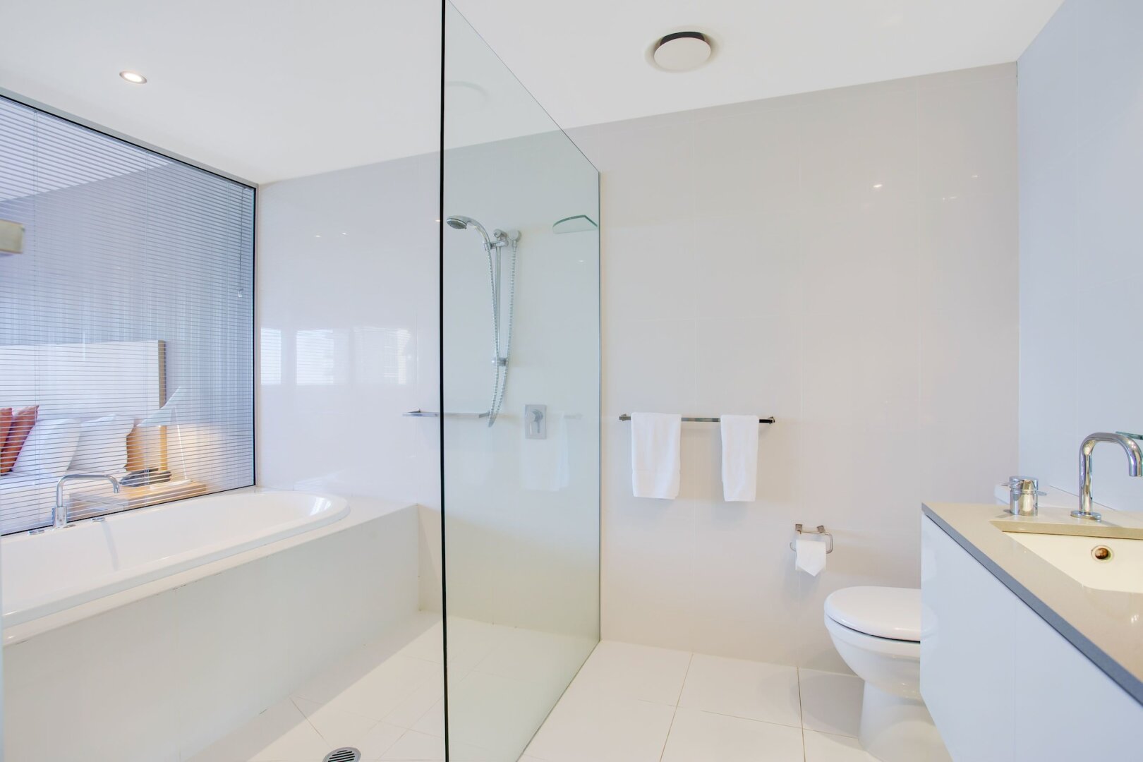 Photo - Mantra Circle On Cavill