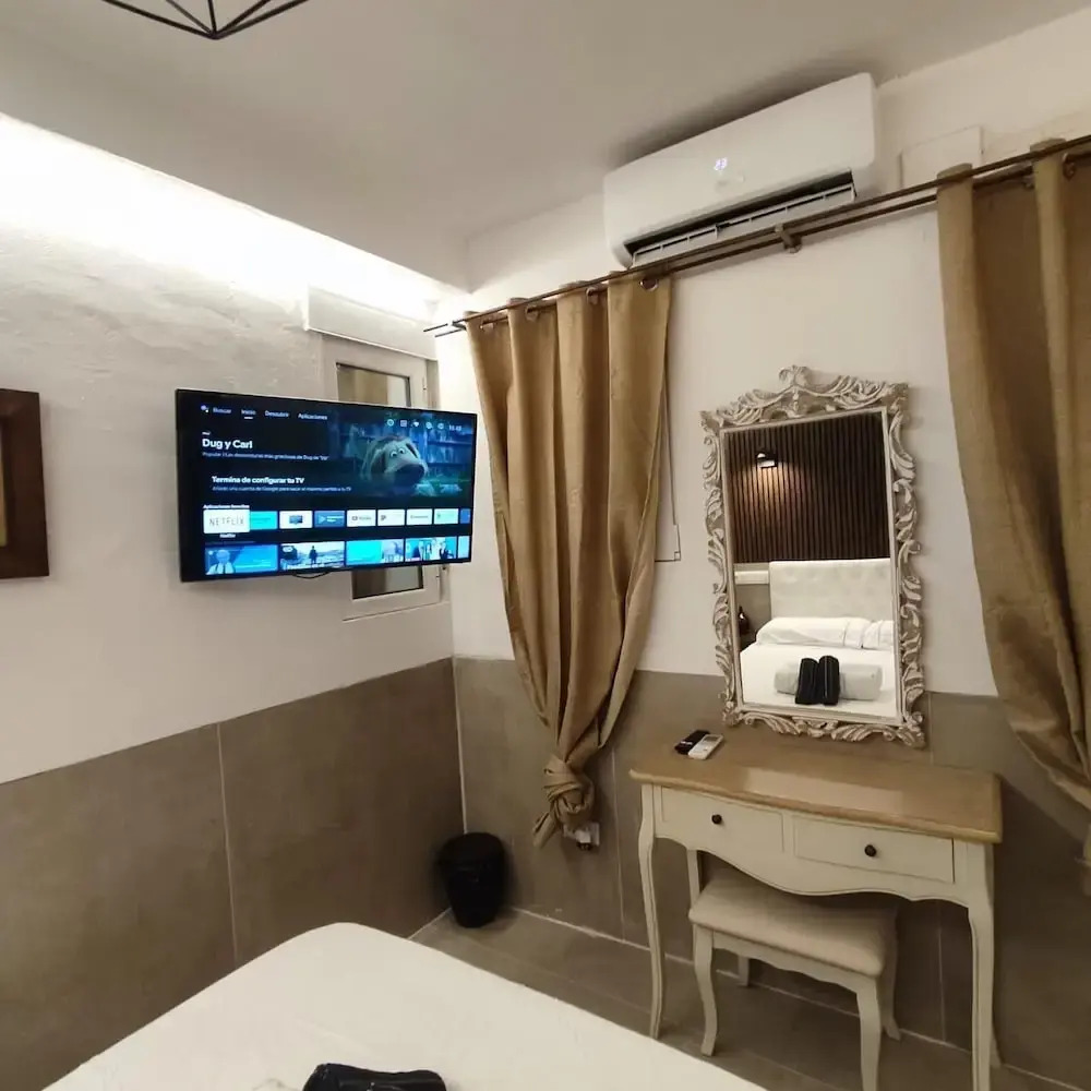 Photo - Private rooms