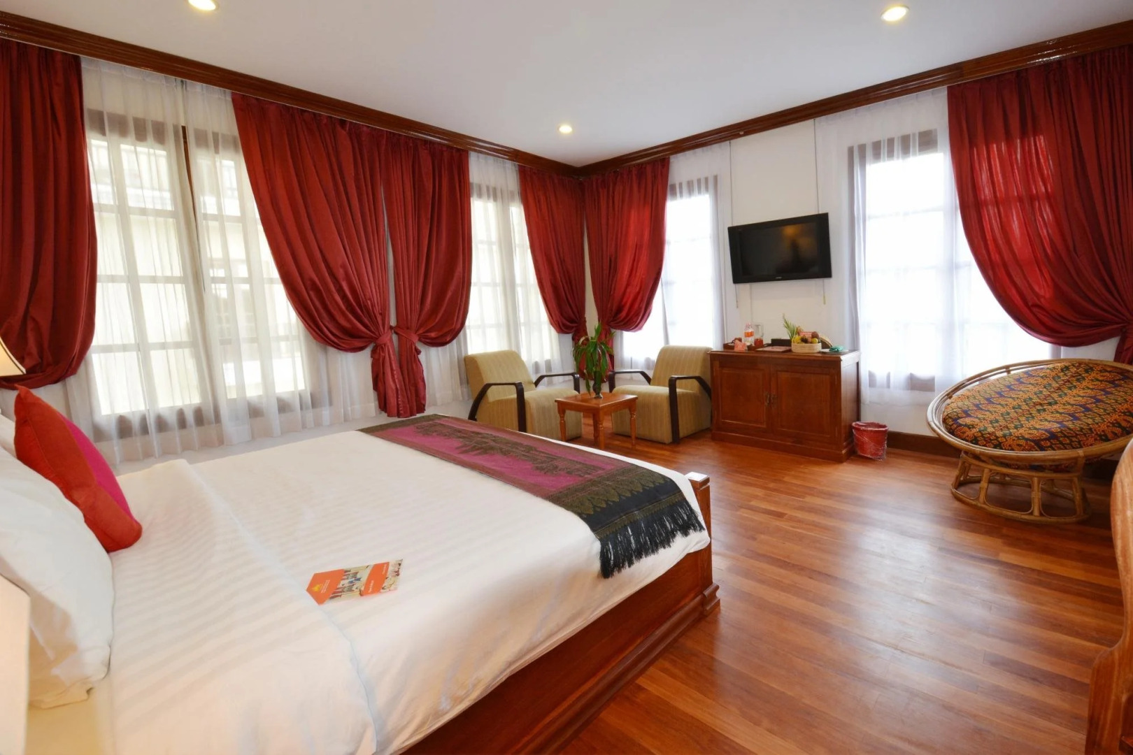 Foto - The Suite By Royal Crown Hotel