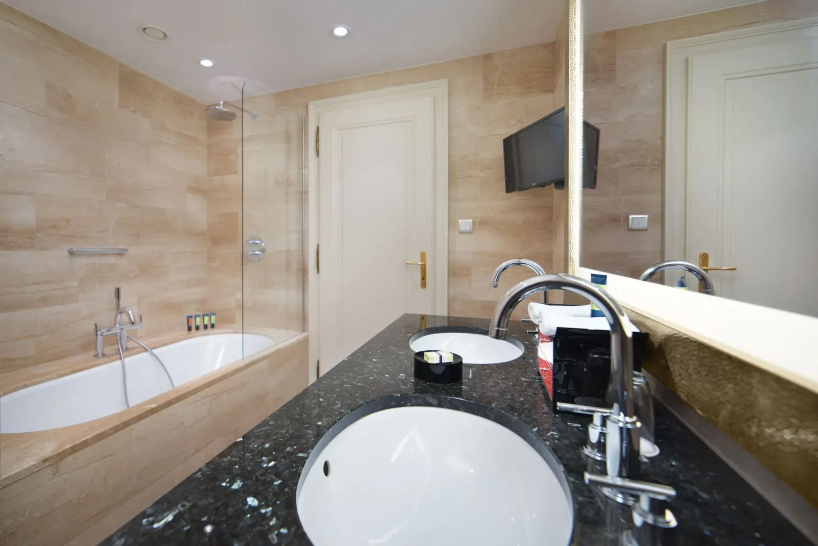 Photo - Mandarin Oriental, Prague