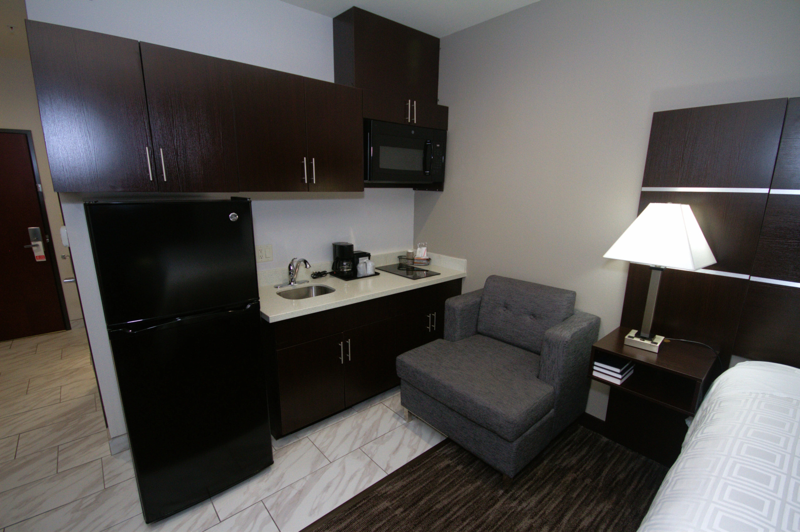 Photo - Atrium Hotel and Suites DFW Airport South