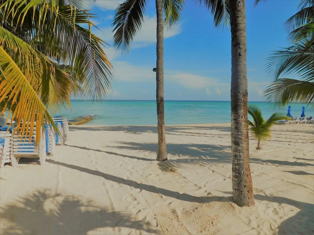 Photo - Nautibeach Beach Front Condos in North Beach