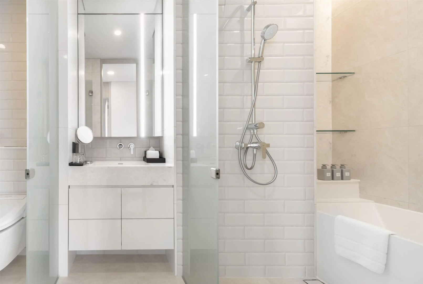 Photo - Wyndham Garden Bangkok Sukhumvit 42