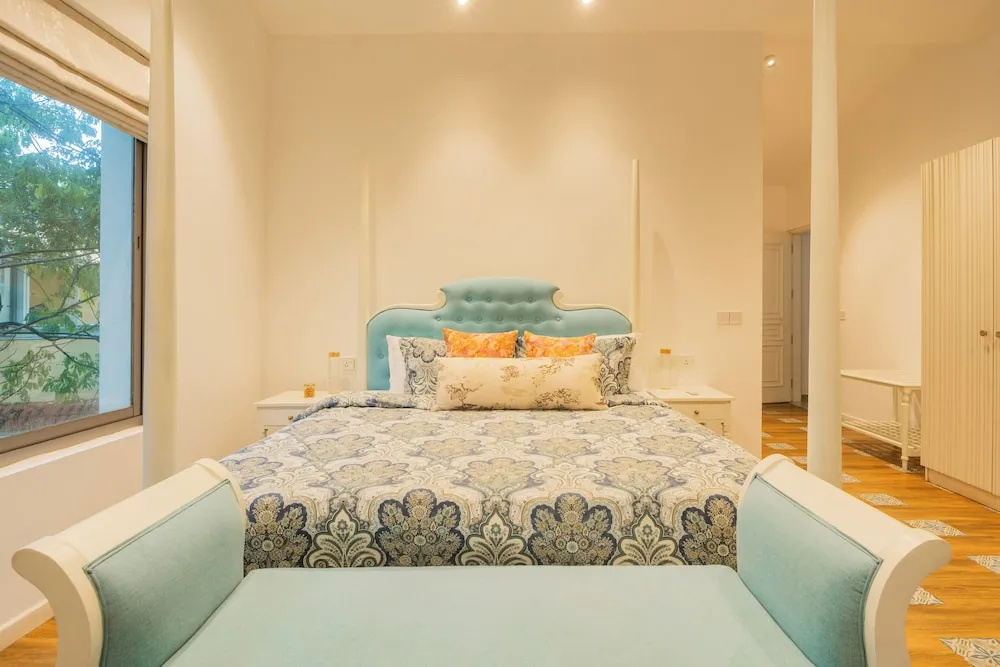 ELIVAAS Kensho Daisy | 5 BHK Villa With Plunge Pool