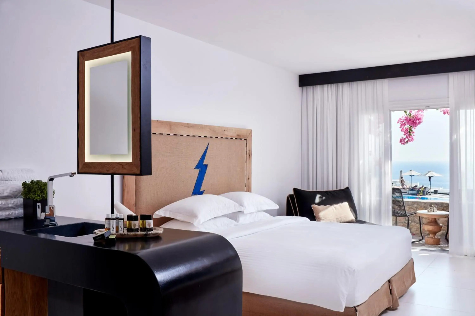 Photo - Royal Myconian - Leading Hotels of the World