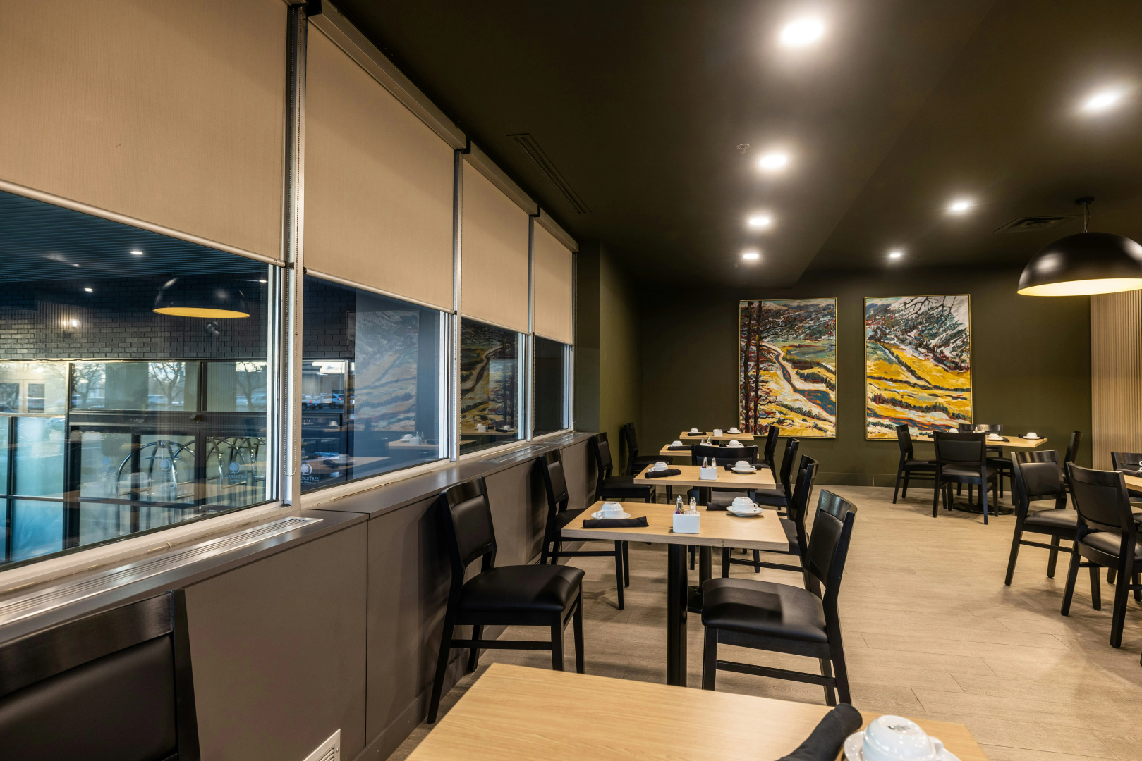 Photo - DoubleTree by Hilton Calgary North