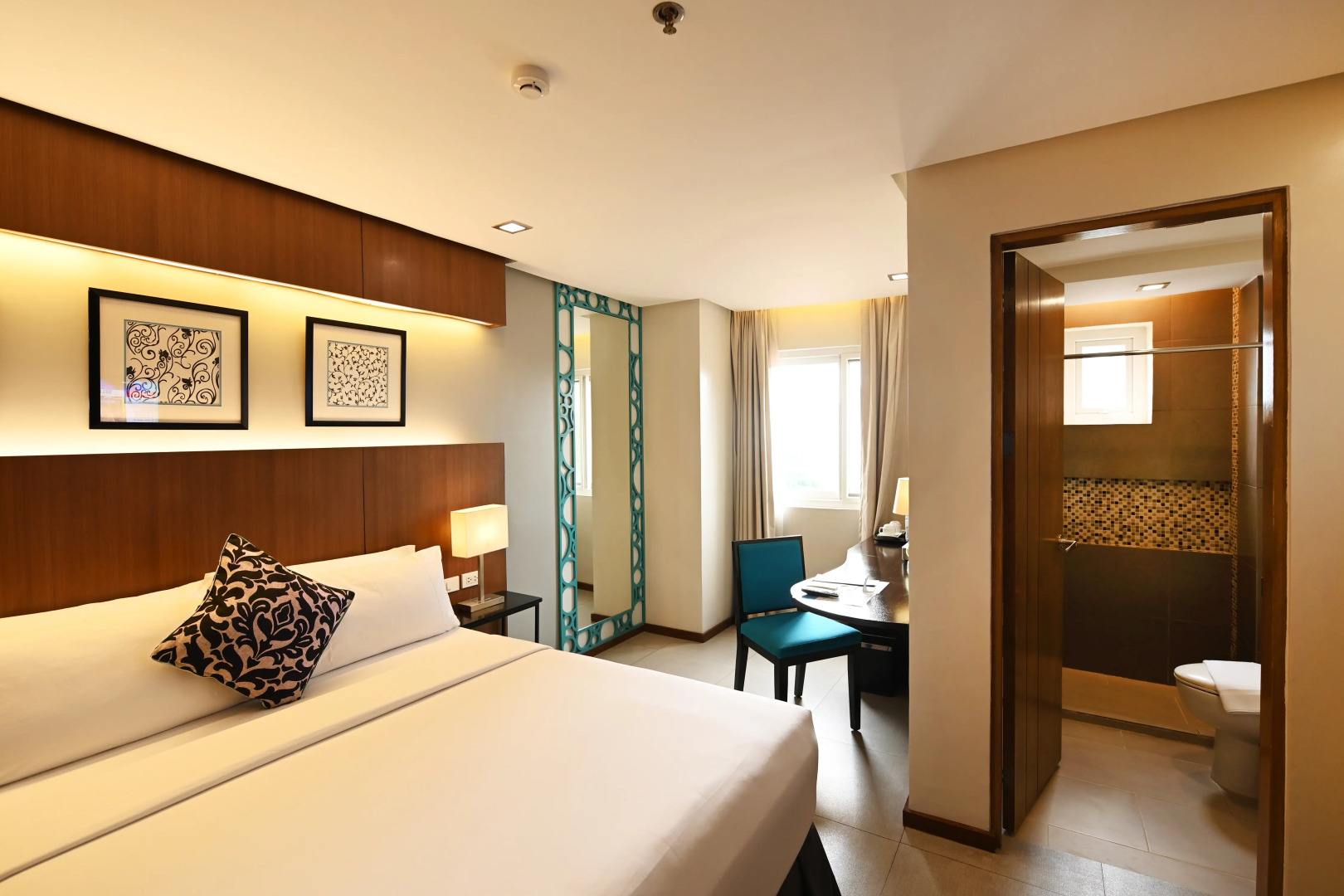 Photo - St Mark Hotel