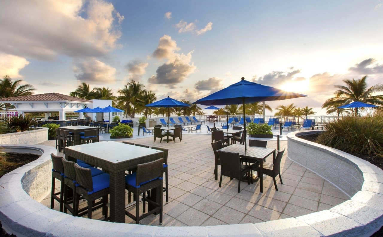 Foto - Courtyard by Marriott Oceanside Fort Lauderdale Beach