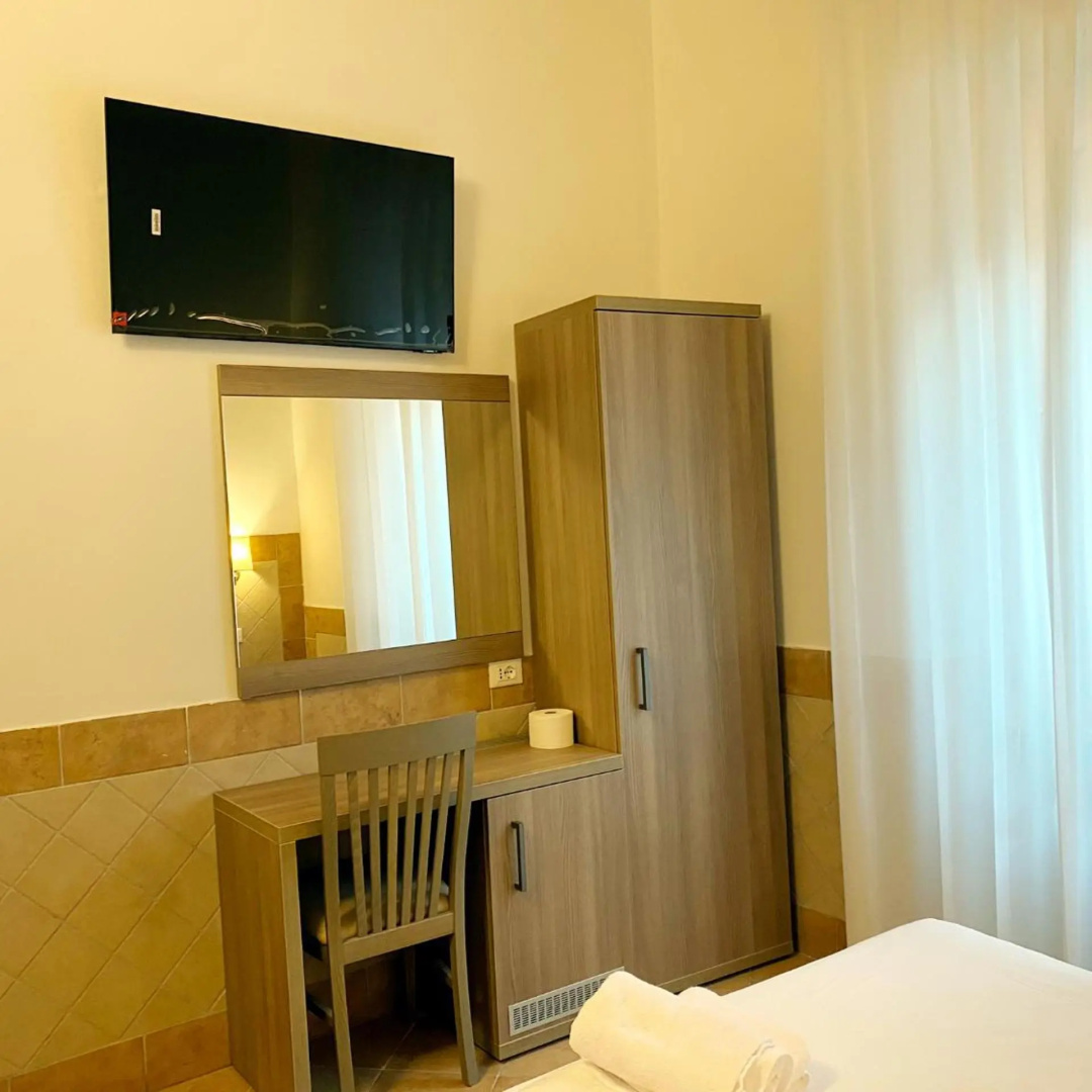 Photo - Hotel Alex Square