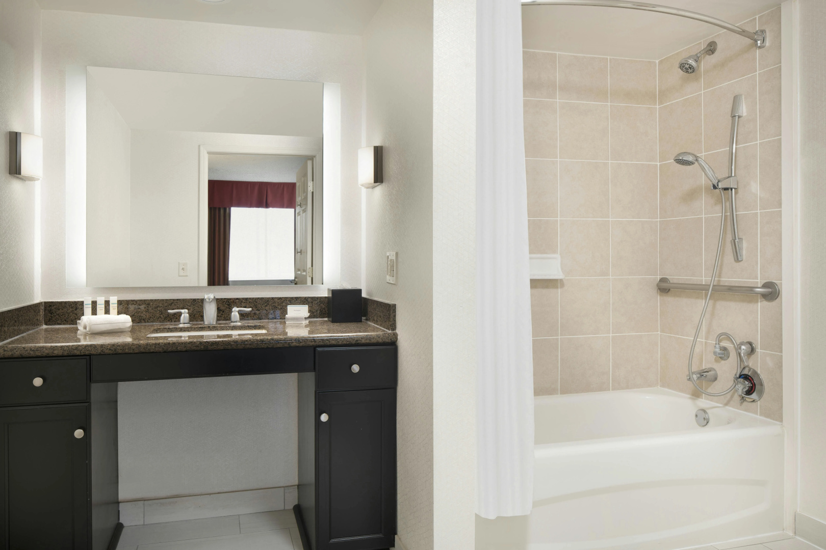 Photo - Homewood Suites by Hilton Anaheim-Main Gate Area
