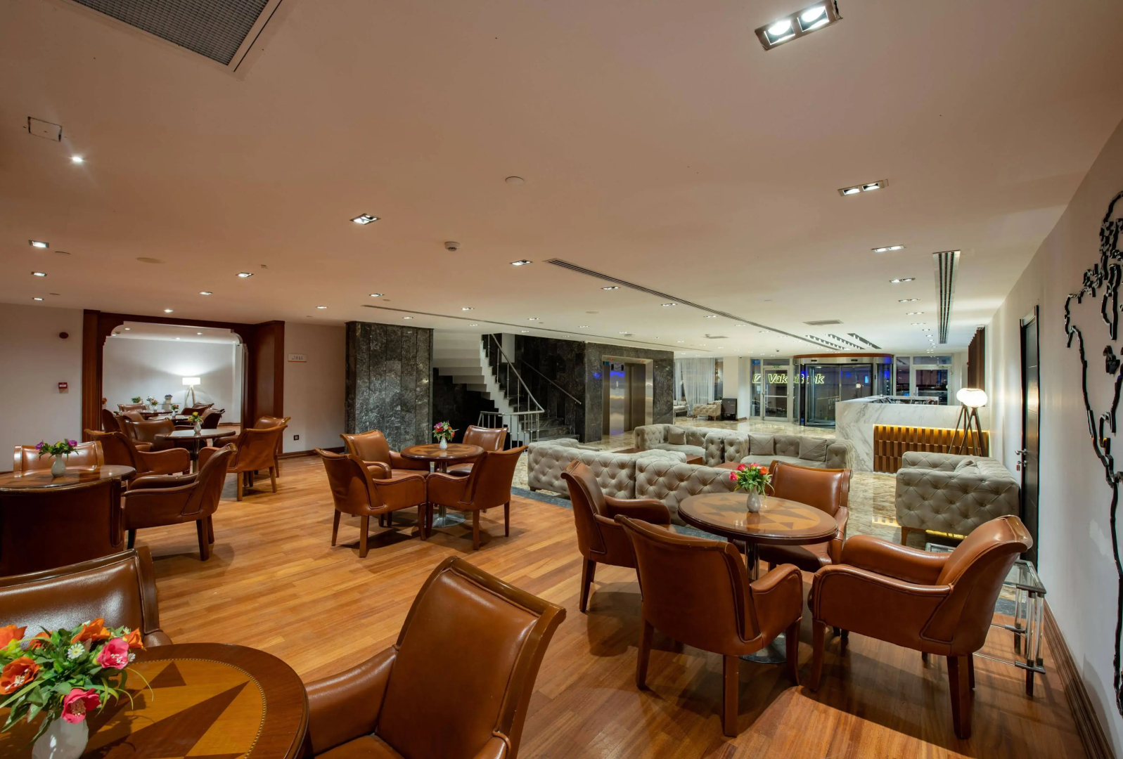 Foto - Revia Square Hotel