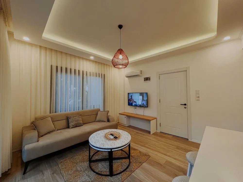 Photo - Marla Suite Hotel