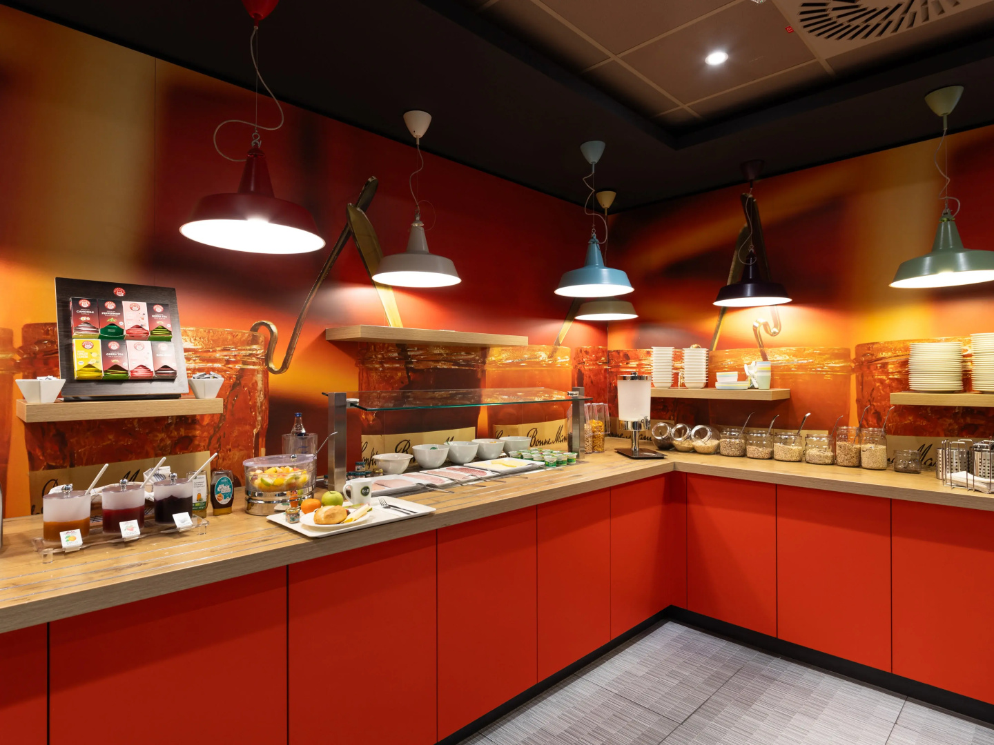 Foto - B&B HOTEL Wuppertal-City