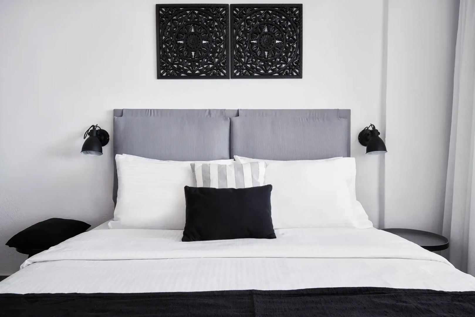 Photo - Mr and Mrs White Oia - Santorini