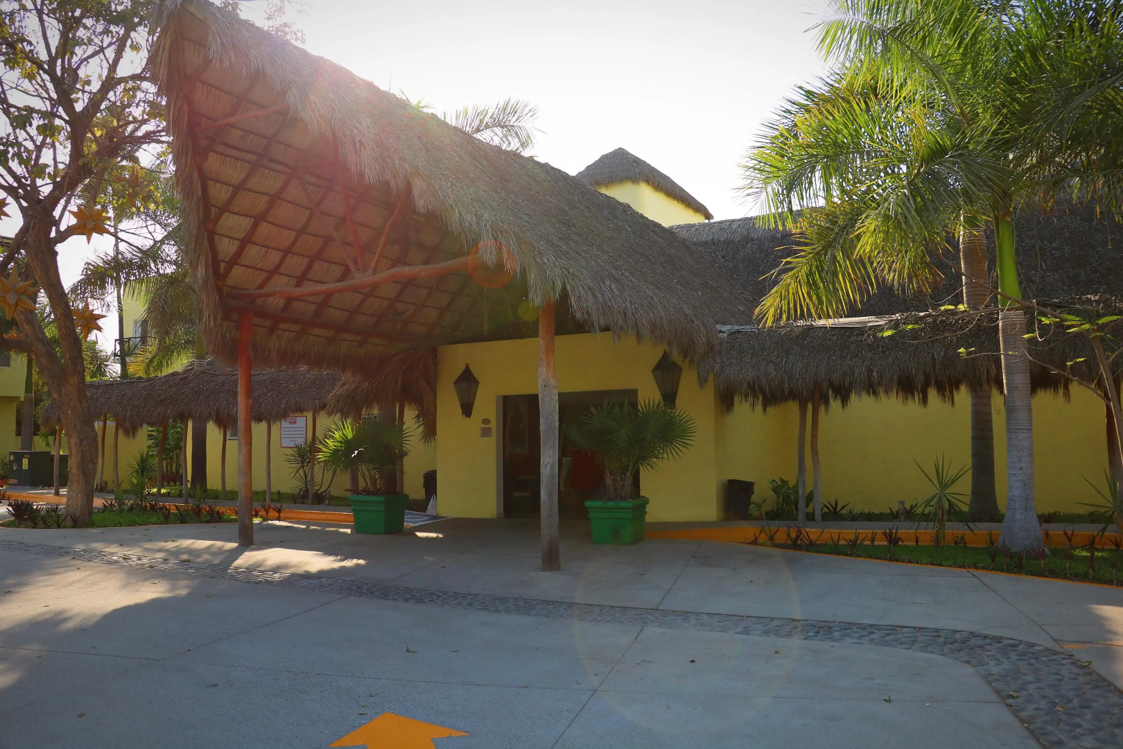 Foto - Zar Manzanillo