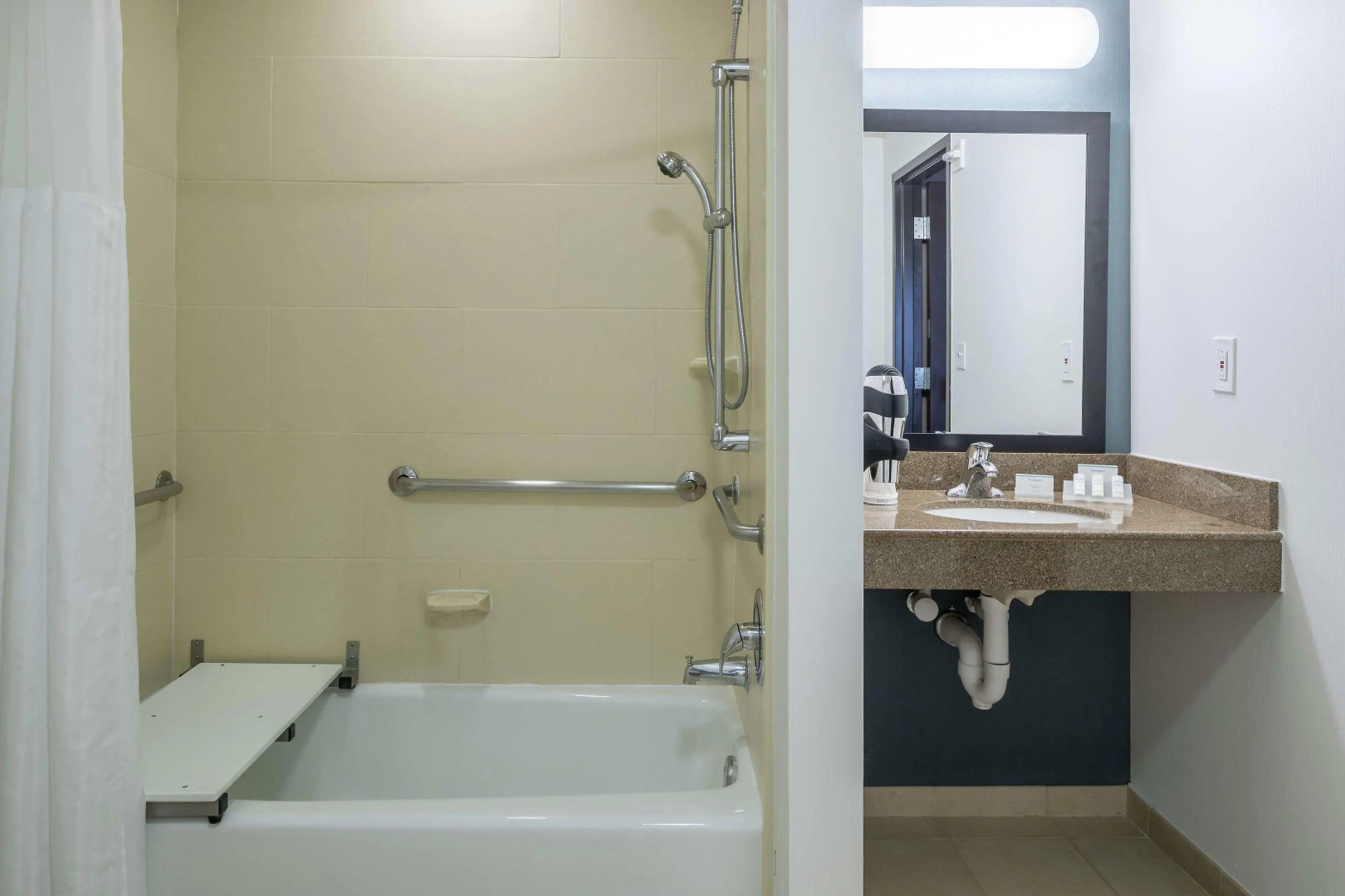 Photo - Hilton Garden Inn DFW North Grapevine