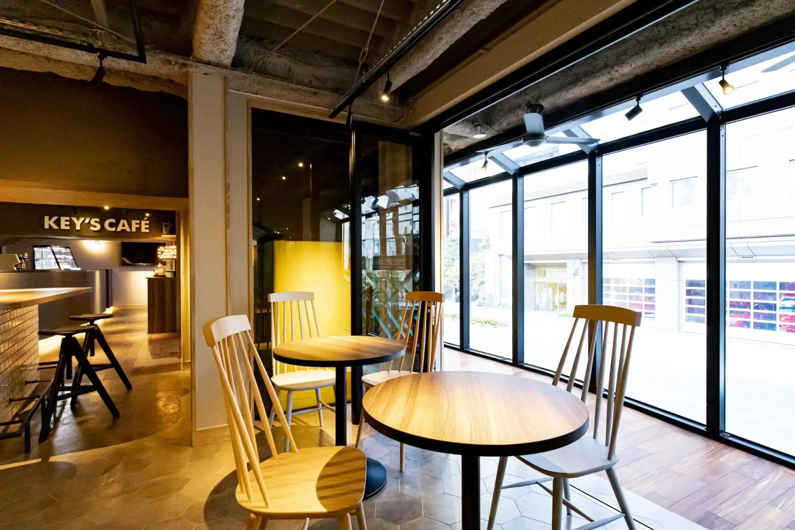 Foto - Under Railway Hotel Akihabara