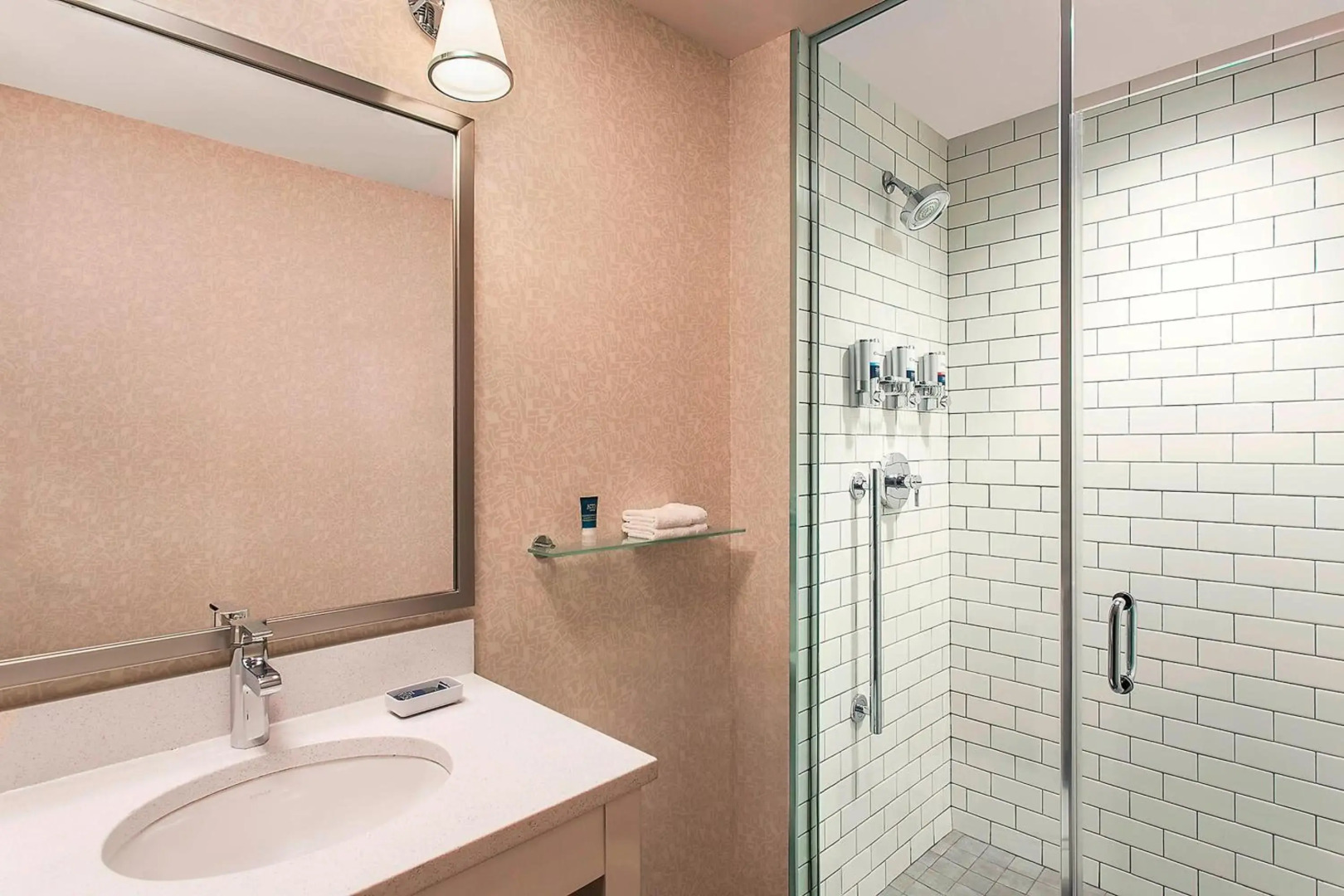 Foto - Four Points by Sheraton New York Downtown