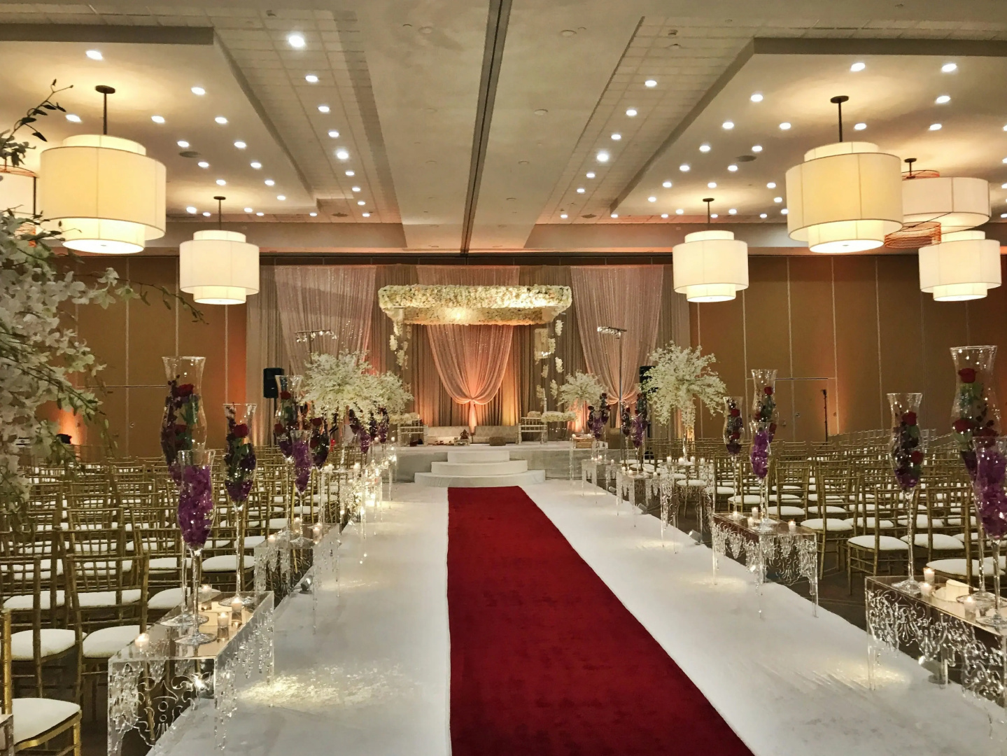 Photo - Embassy Suites by Hilton Chicago Naperville