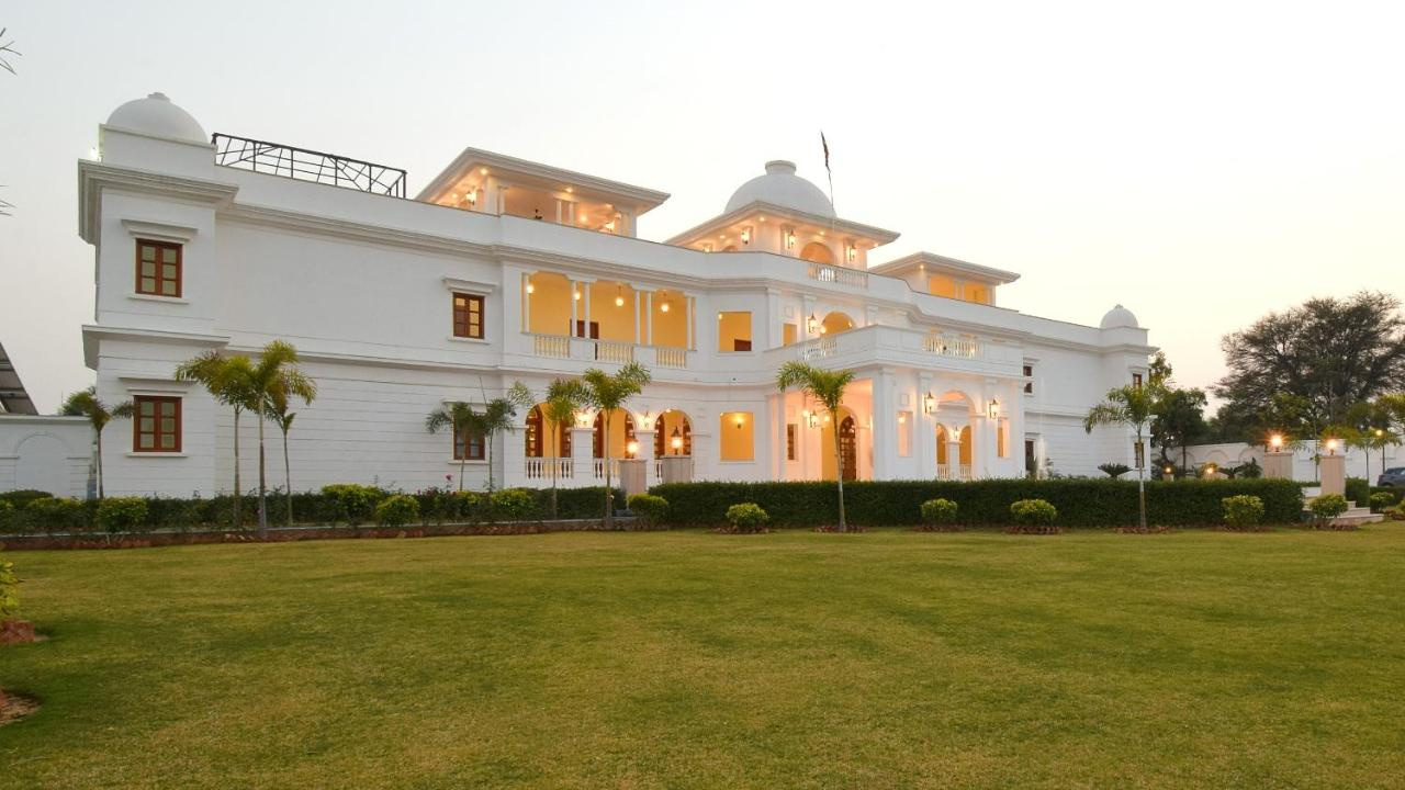 Foto - Umaid Farm Resort - A Legacy Vintage Stay in Jaipur