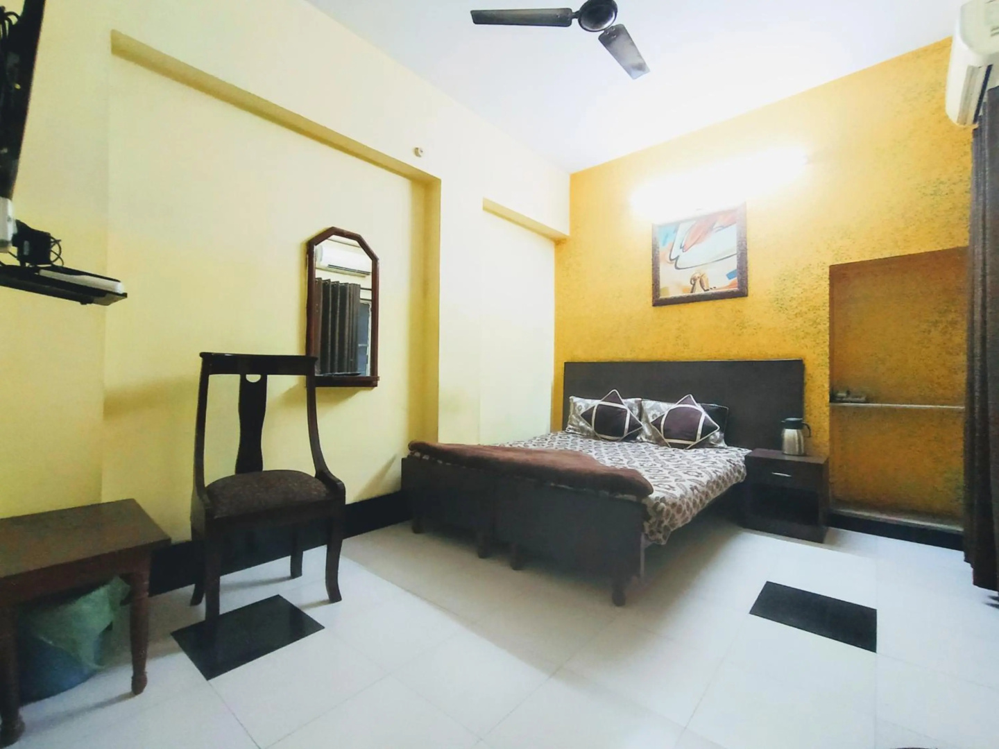 Foto - Hotel Satkar