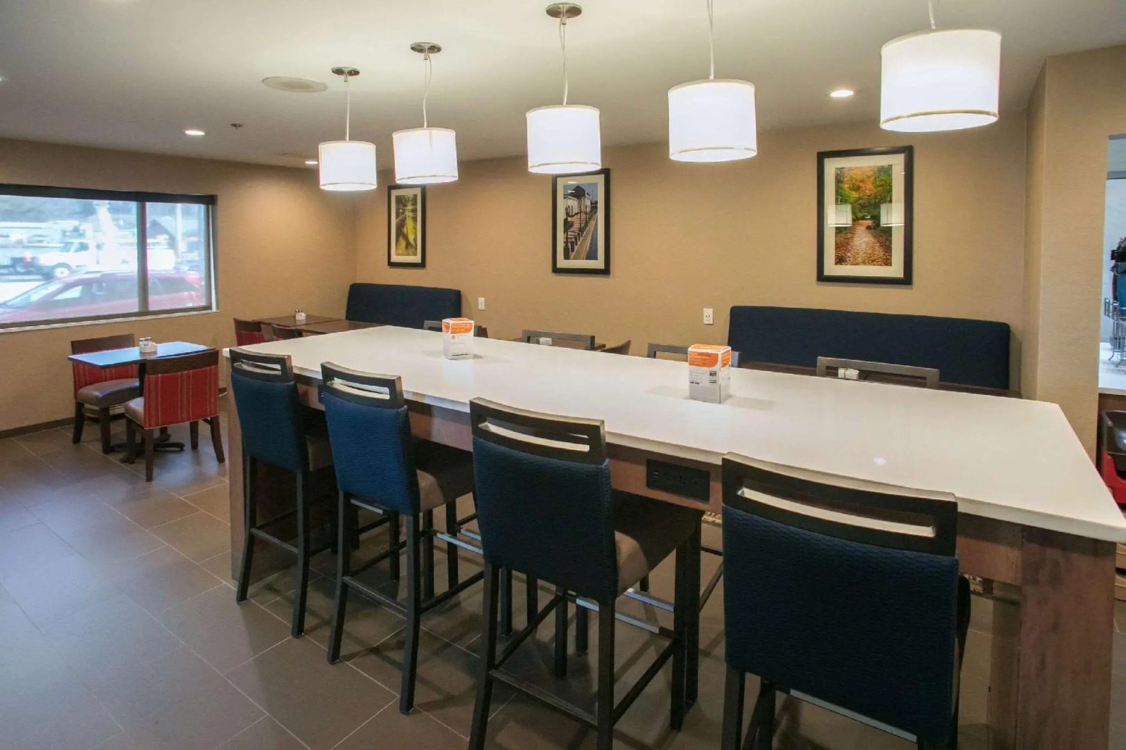 Foto - Comfort Suites Oakbrook Terrace near Oakbrook Center