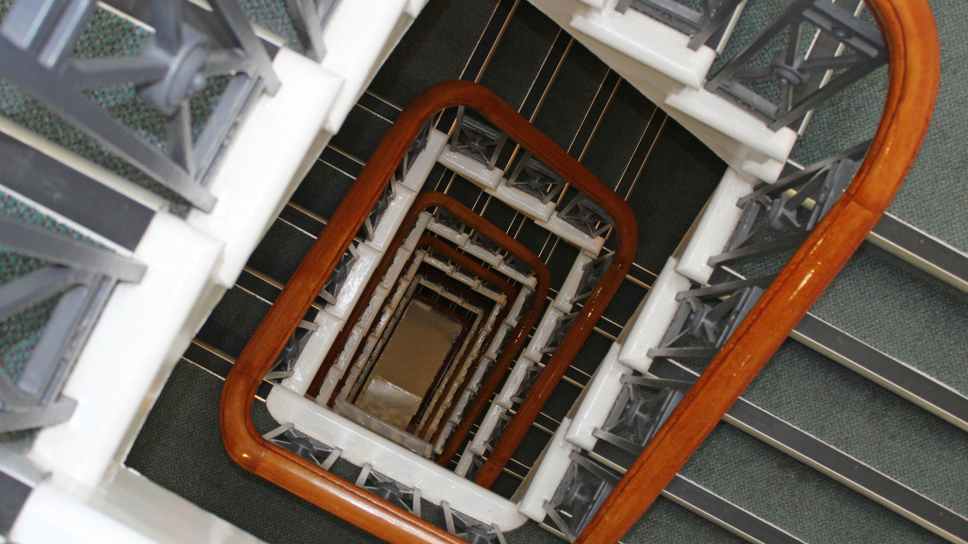 Photo - Discovery Inn - Leeds