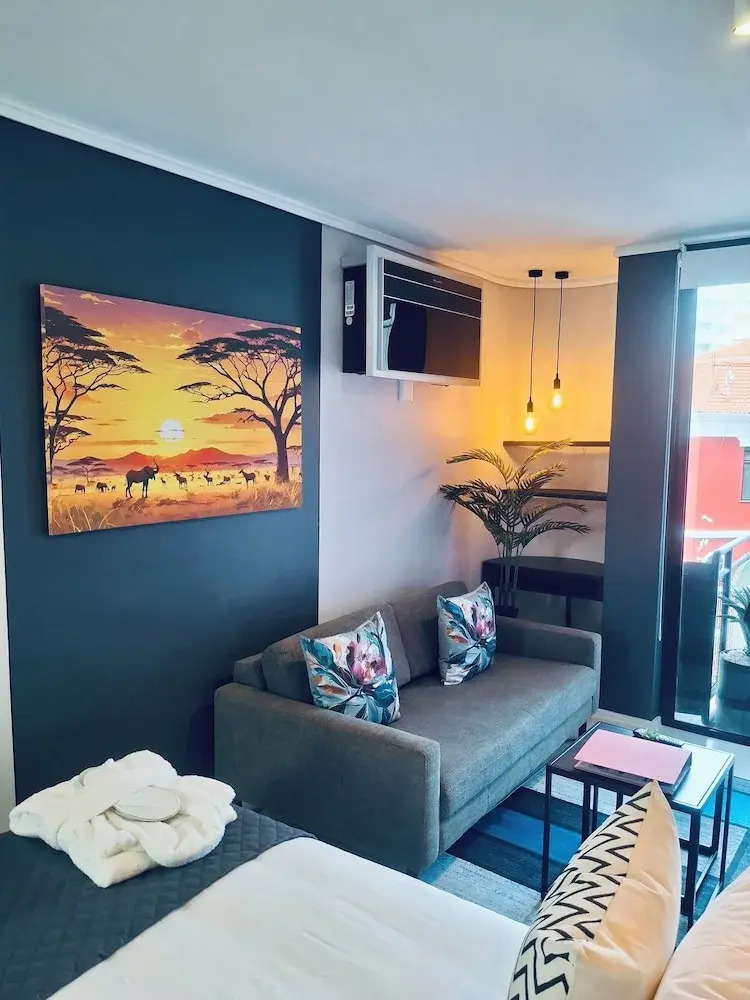 Photo - Urban Elephant Express, The Flamingo