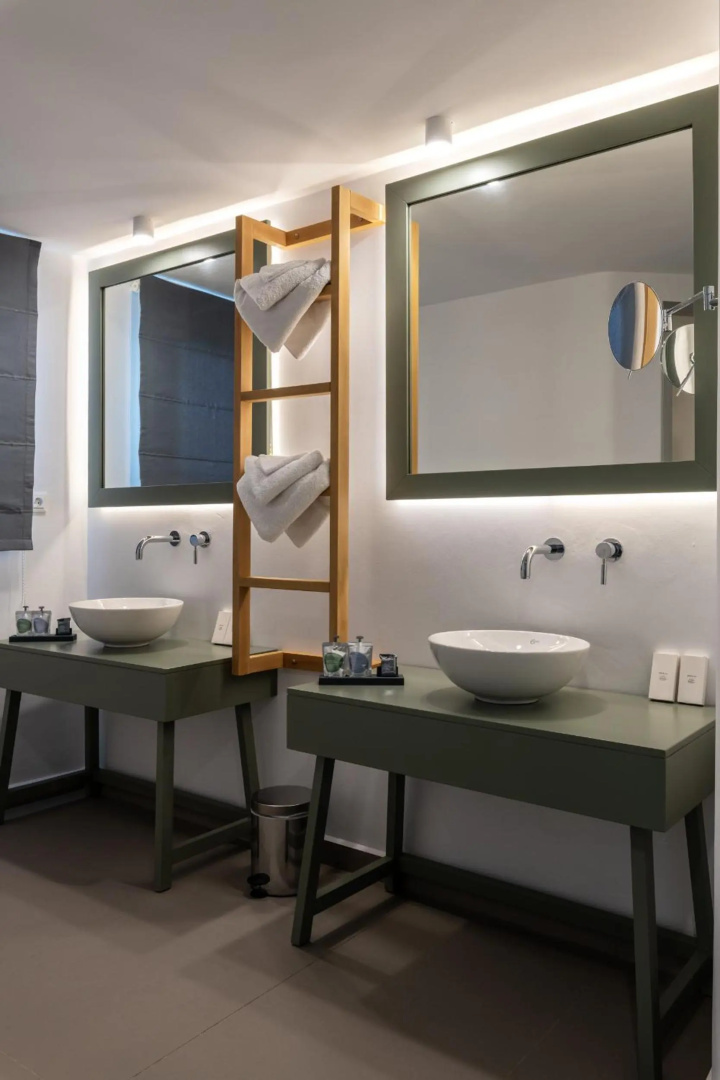 Photo - Argo Hotel